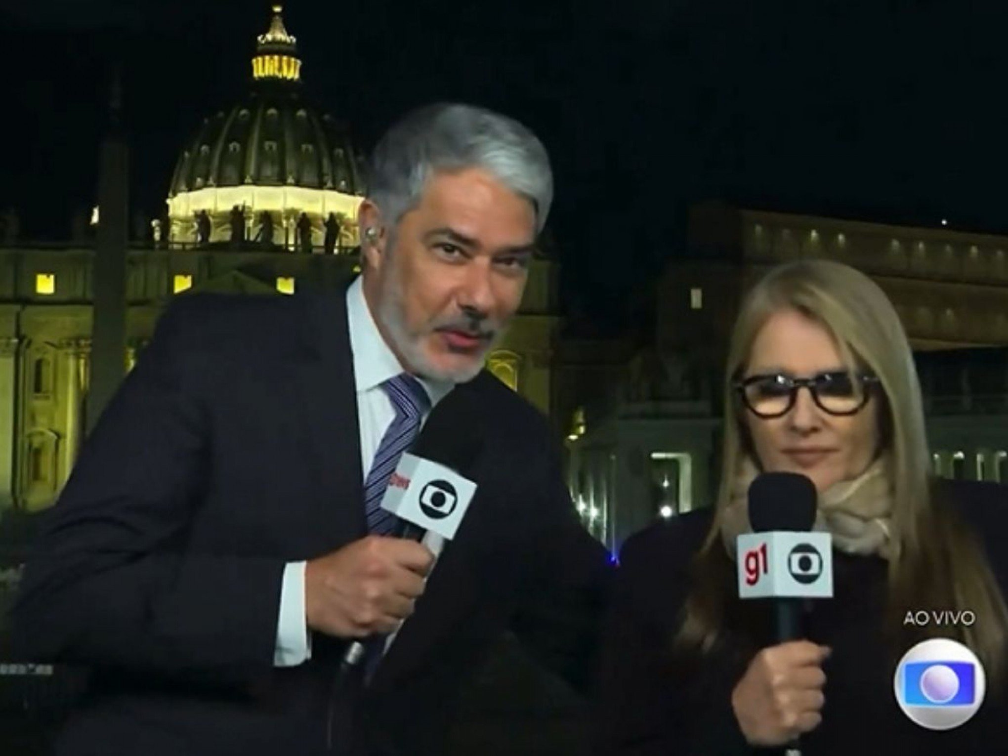 William Bonner fala sobre comportamento de Ilze Scamparini durante conclave: "Demonstração de profissionalismo"