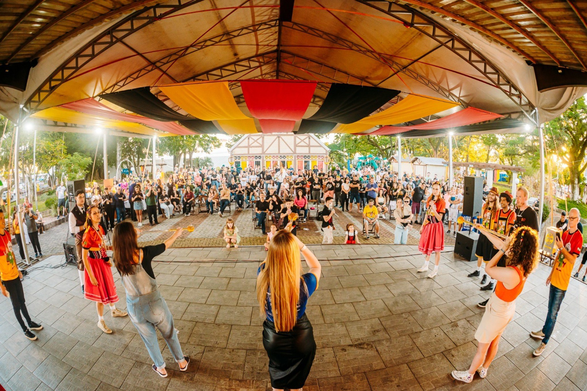 Confira as datas e as atrações do 43º Festival de Kerb