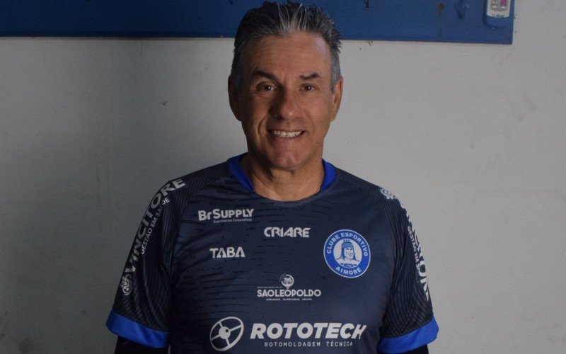 Treinador Paulo Henrique Marques | abc+