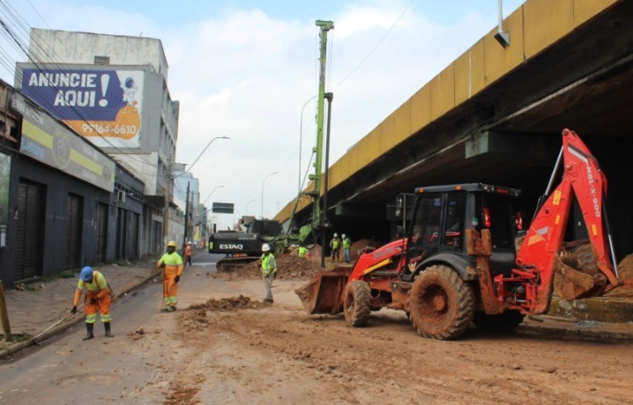 Dnit alerta para bloqueio na lateral da BR-116 nos próximos dias; confira
