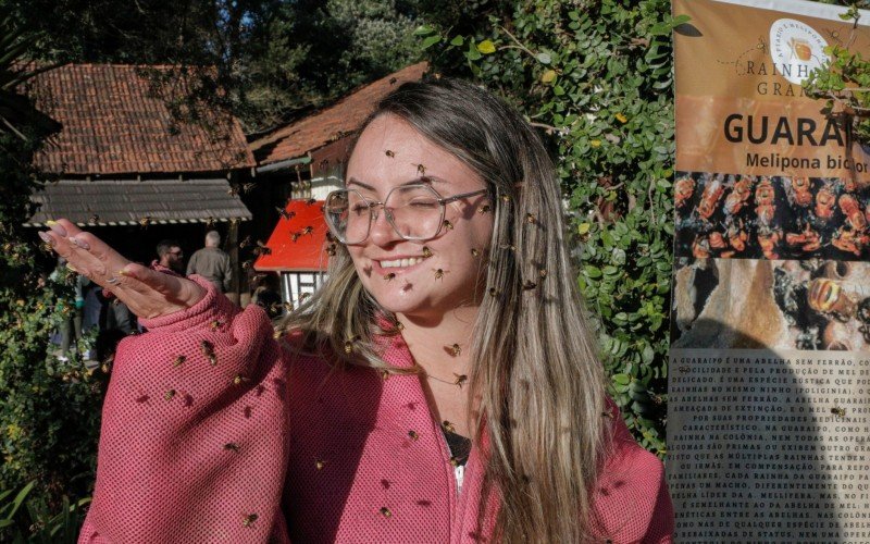 Stéfani Barbosa, 25 anos, do Apiário Rainhas de Gramado