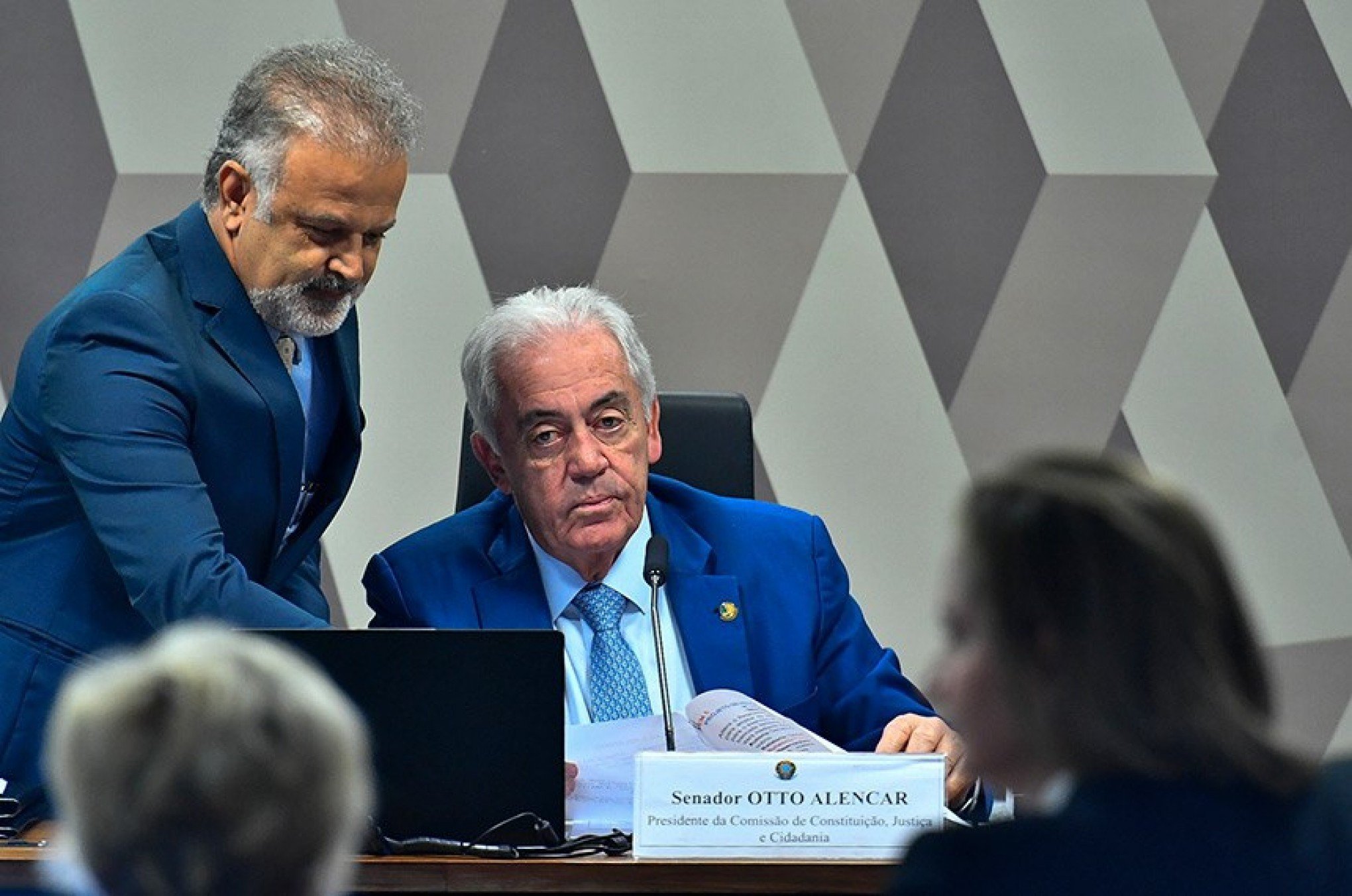 Fim da reeleição? Mandato de cinco anos? O que diz o projeto que pode ser votado nesta quarta no Senado