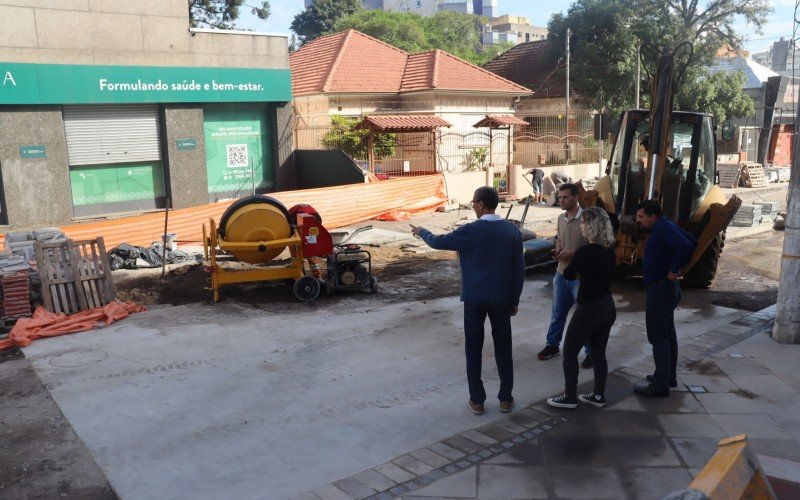 Obras da Rua Independência estão na oitava quadra, a última a receber a revitalização 
