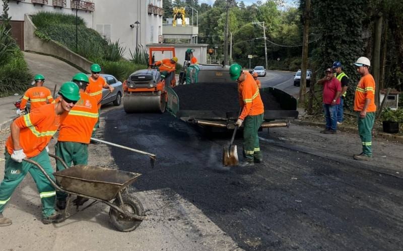 Repavimentação Rua Arthur Reinheimer