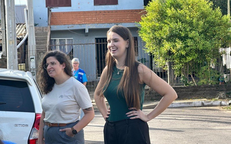 Secretária de Saúde de Novo Hamburgo Betina Espindula no bairro Canudos 