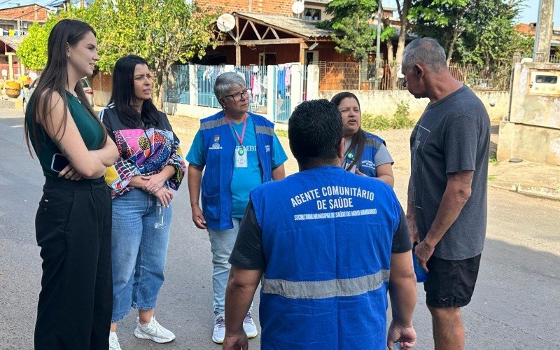 Secretária de Saúde de Novo Hamburgo Betina Espindula no bairro Canudos  | abc+