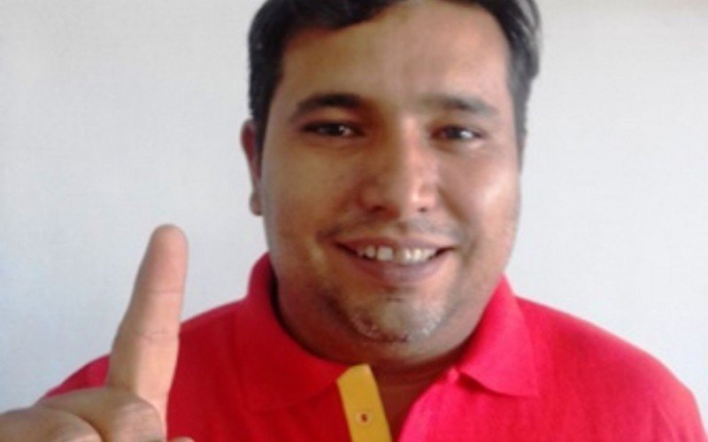 Marlon, 44 anos