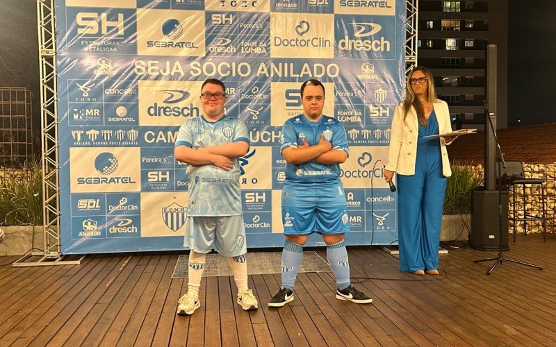 Raú Zuchetto Crippa e Gustavo Cardoso da Silveira, do projeto Gol de Placa