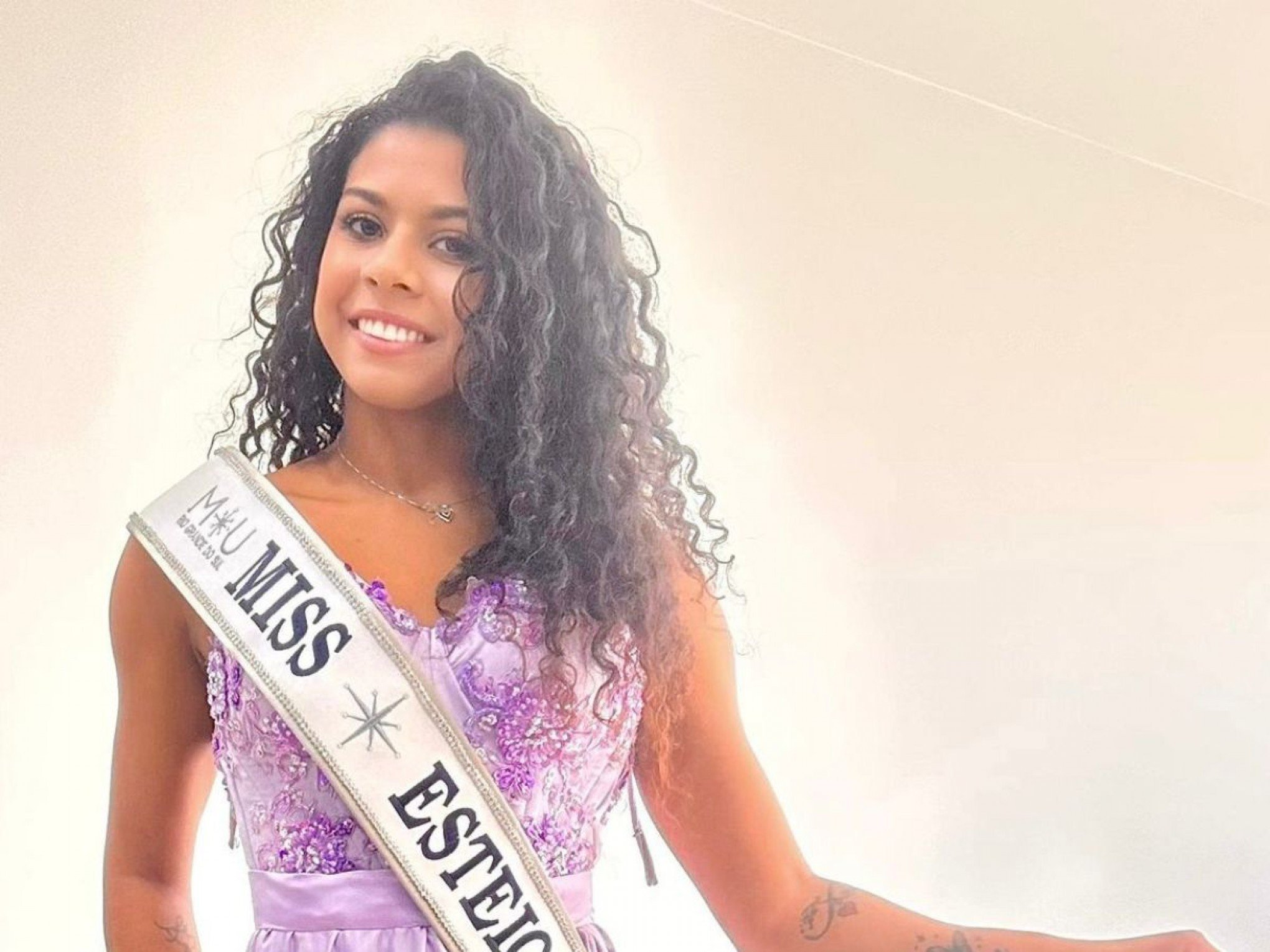 MISS UNIVERSE RS: Estudante representará Esteio no concurso estadual de beleza