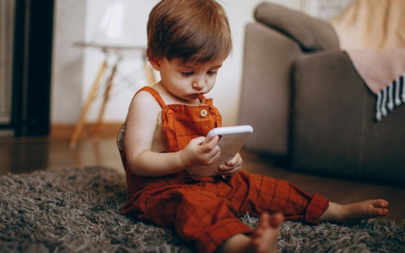 Número de bebês que têm acesso à internet aumentou no Brasil em menos de 10 anos | abc+