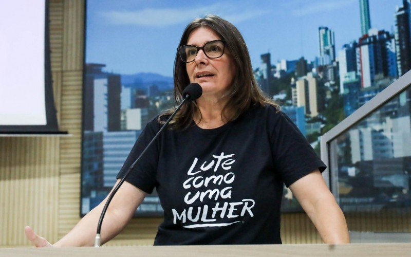 Luciana Martins é vereadora pelo PT e presidente do Sindicato dos Professores de Novo Hamburgo | abc+