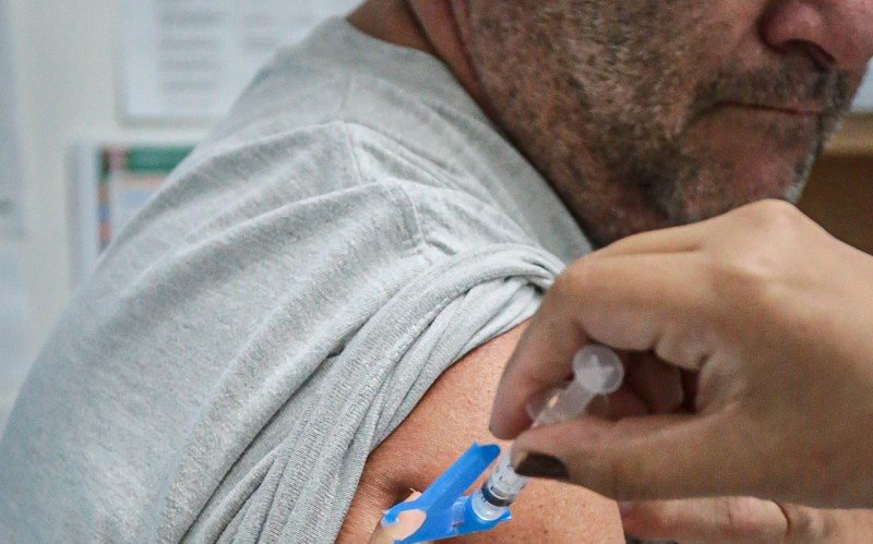 Vacinação contra a gripe é reaberta para toda comunidade em Canela