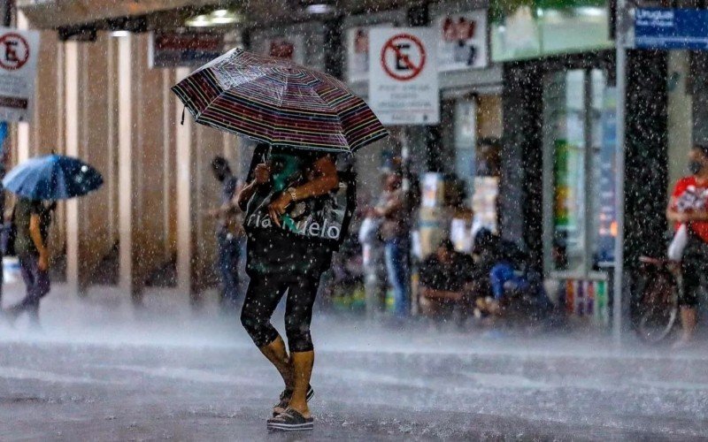 Nesta segunda-feira (19), chuva se concentra no Rio Grande do Sul | abc+