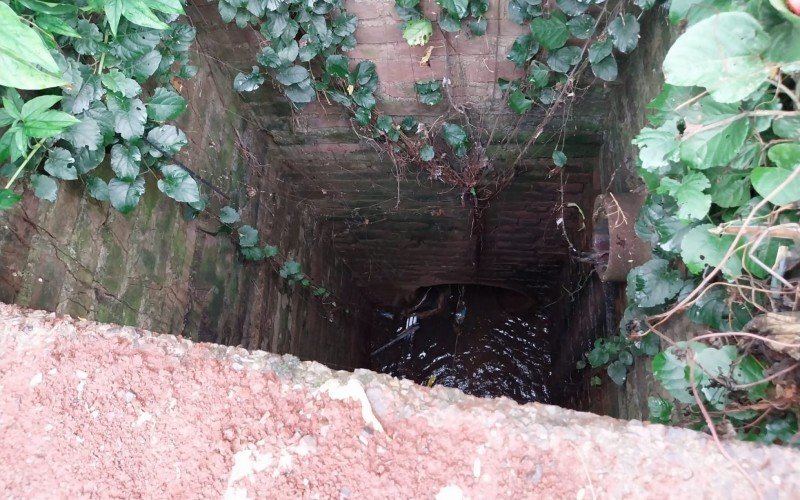 Moradores pedem canos maiores na BR 116, no sentido capital-interior