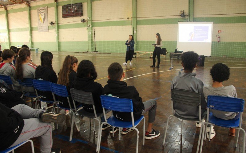 Programa OAB Vai à Escola fez atividade na Emef Walter Jacob Bauermann | abc+