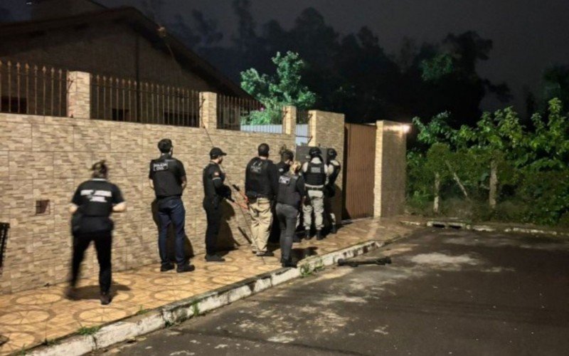 Facções rivais controlavam dois condomínios em Canoas; 7 são presos | abc+
