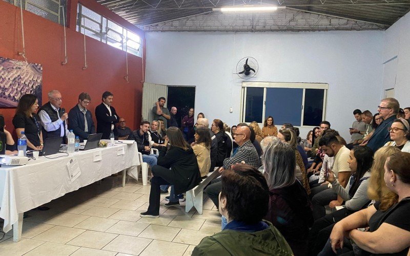 Moradores do Residencial Vicente Kielling, no Mundo Novo, rejeitam proposta de quitação de dívida com a Comusa | abc+