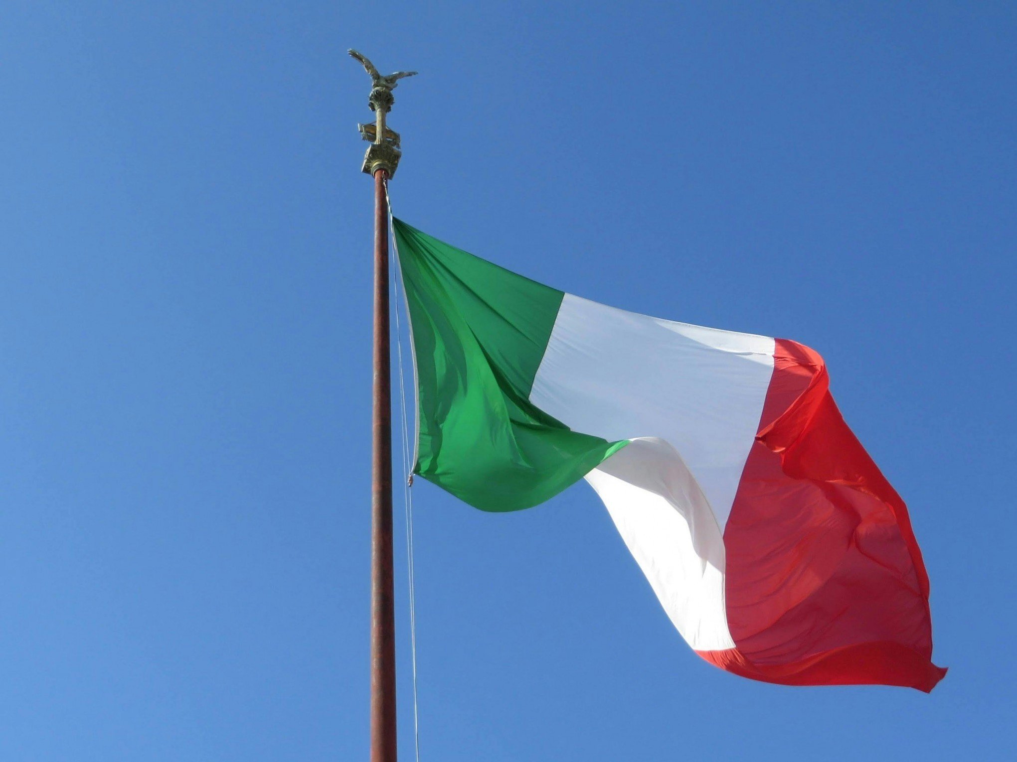CIDADANIA ITALIANA: Aprovada lei que dificulta acesso à nacionalidade da Itália