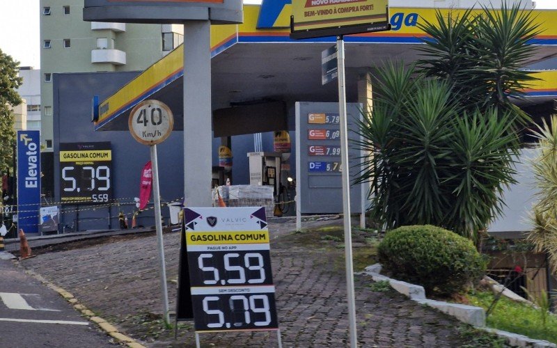 Em alguns postos, o valor de R$ 5,59 é só com aplicativo