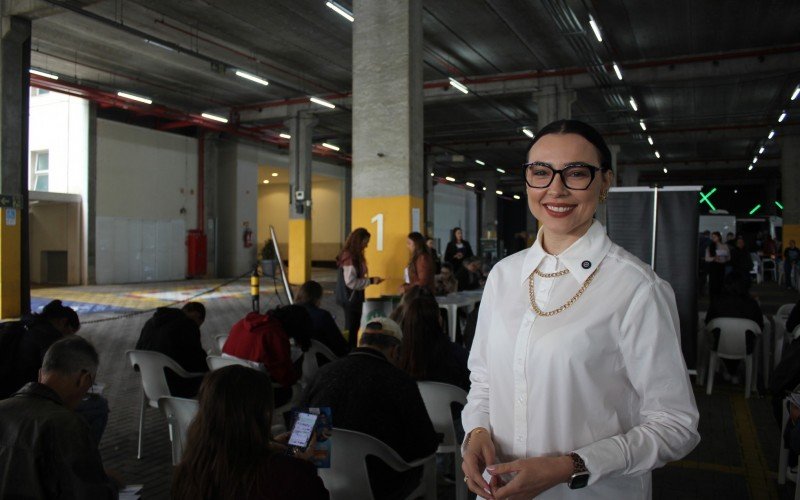 A secretária Patrícia Augsten coordenou a ação, na manhã desta quarta-feira (21), em Canoas