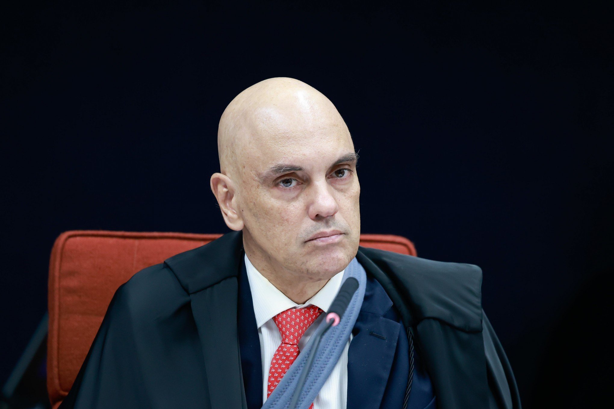 EUA publica mensagem em português: "Inimigo da liberdade não será perdoado"