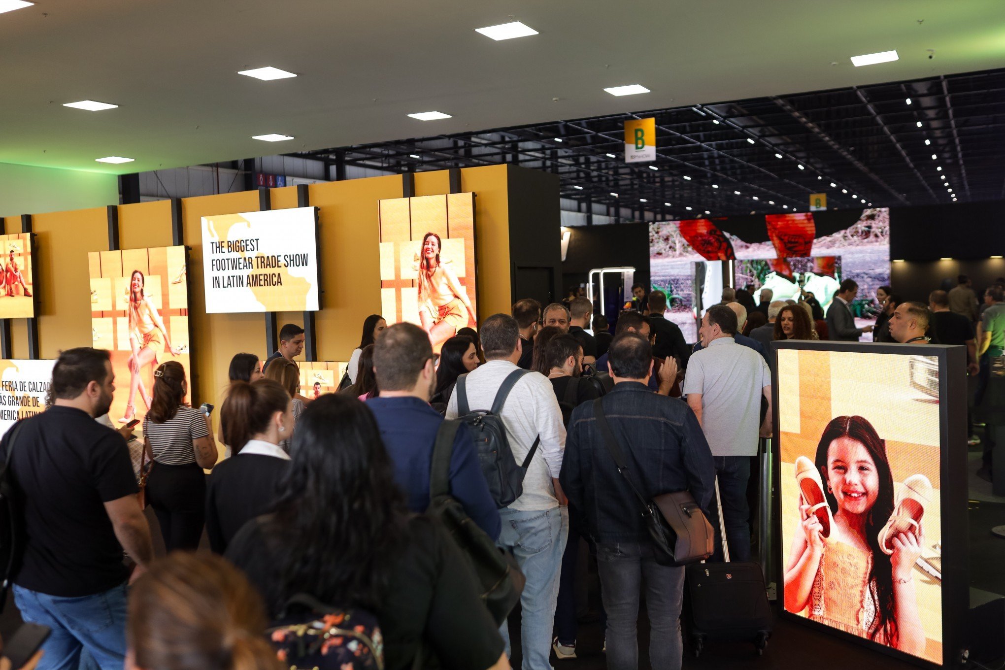 BFSHOW: Mostra calçadista ultrapassa meta de visitantes e destaca participação de importadores