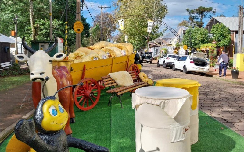 Feira do Mel, Rosca e Nata terá até xis de rosca | abc+