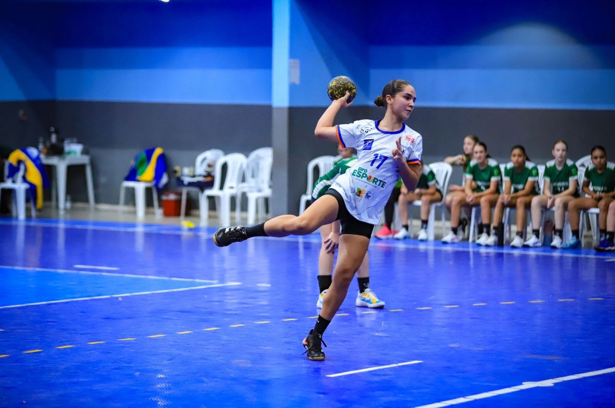 Três times de handebol da região disputam primeira fase do Estadual juvenil feminino neste fim de semana