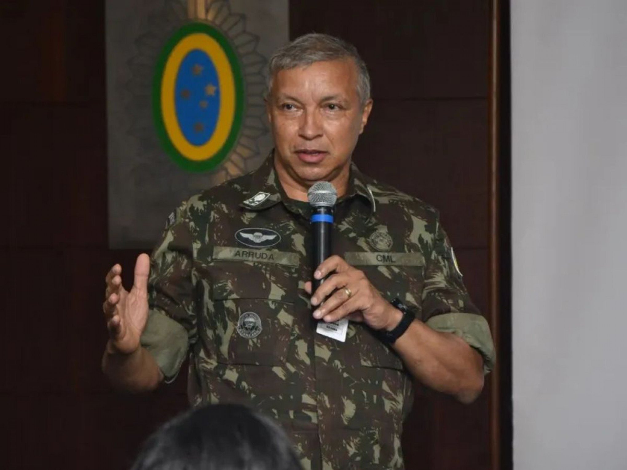 Ex-chefe do Exército nomeado por Lula nega ter recebido oferta de general para dar golpe