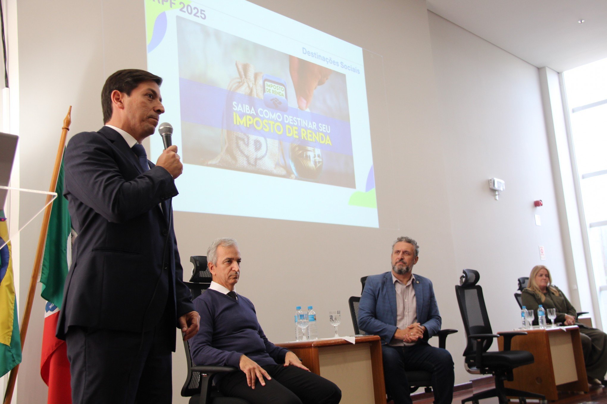 Mercadoria contrabandeada vira doação da Receita Federal