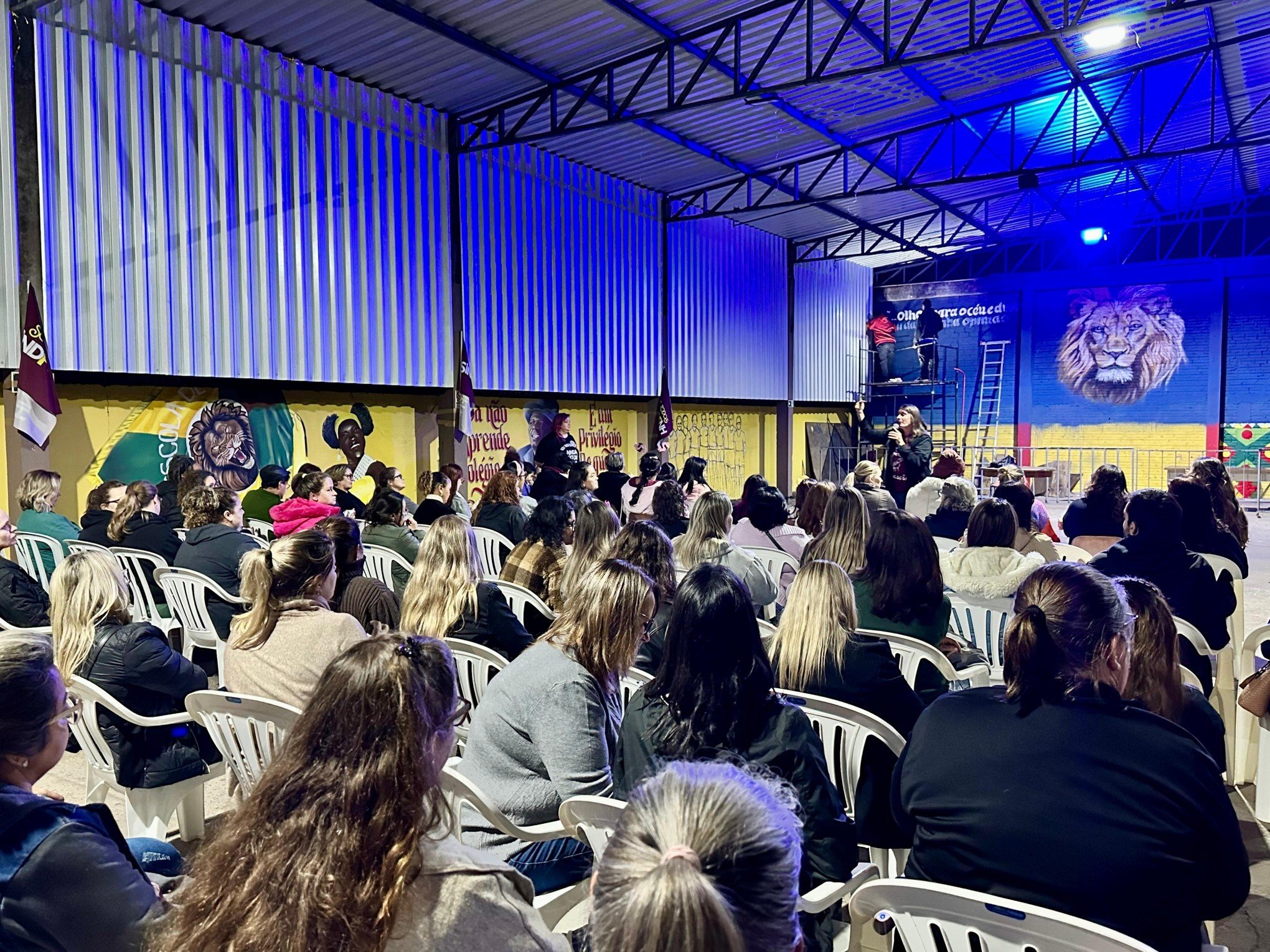 Professores da rede municipal de Novo Hamburgo aprovam proposta de reajuste salarial