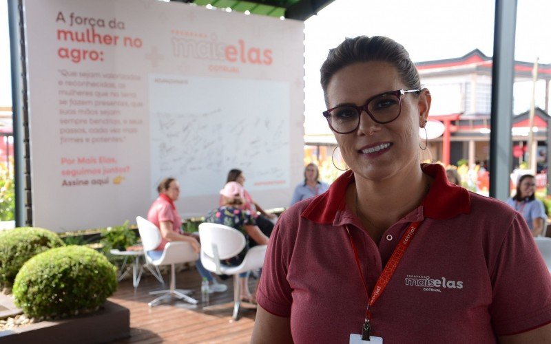 Águeda coordena comitê do Sistema Ocergs que estimula participação das mulheres nas cooperativas e na gestão das propriedades | abc+