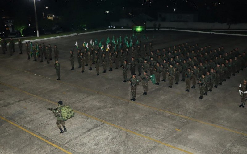 Dia da Infantaria do Exército Brasileiro foi celebrado com solenidade no 18º BIMtz, em Sapucaia do Sul