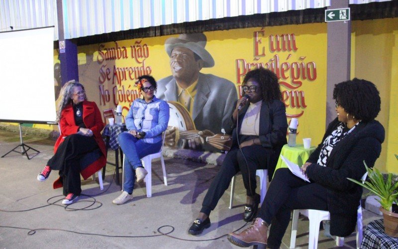 Psicóloga, Monique, falou sobre as dificuldades na área da pesquisa | abc+