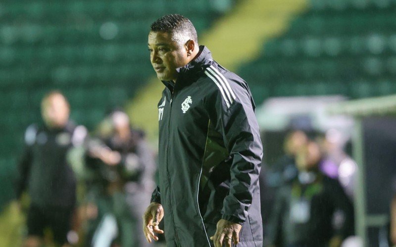 Técnico Roger Machado, do Inter | abc+