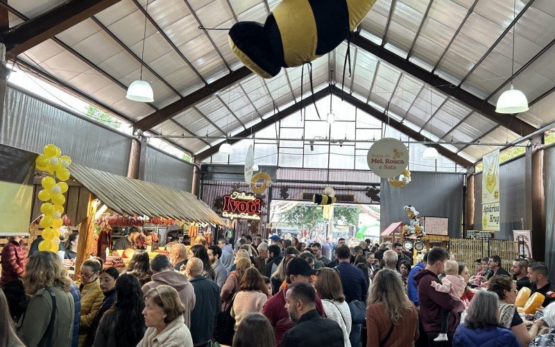 Feira do Mel, Rosca e Nata de Ivoti iniciou nesta sexta e já atrai bom público | abc+