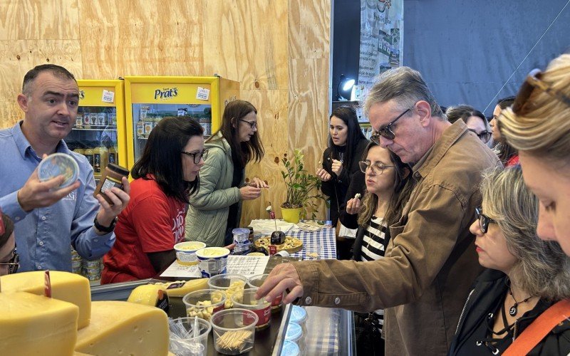 Feira do Mel, Rosca e Nata de Ivoti iniciou nesta sexta e já atrai bom público | abc+