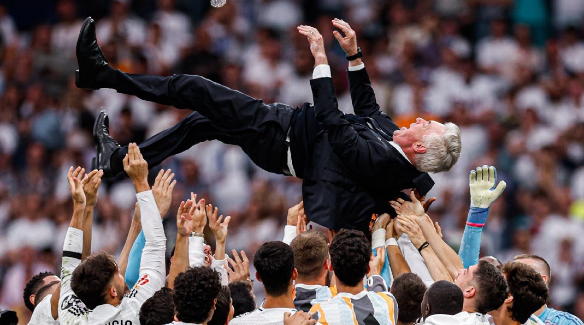 Rumo ao Brasil, técnico Carlo Ancelotti dá adeus ao Real Madrid