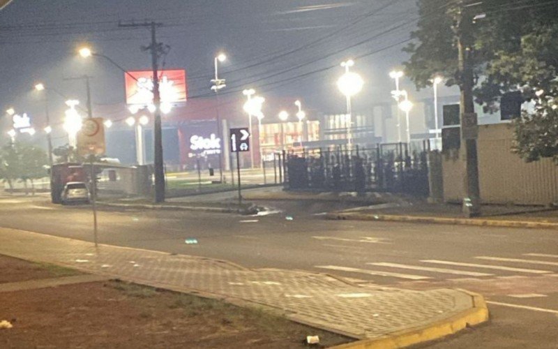 Homem foi espancado nas proximidades do Stock Center, em Novo Hamburgo, na noite deste domingo | abc+
