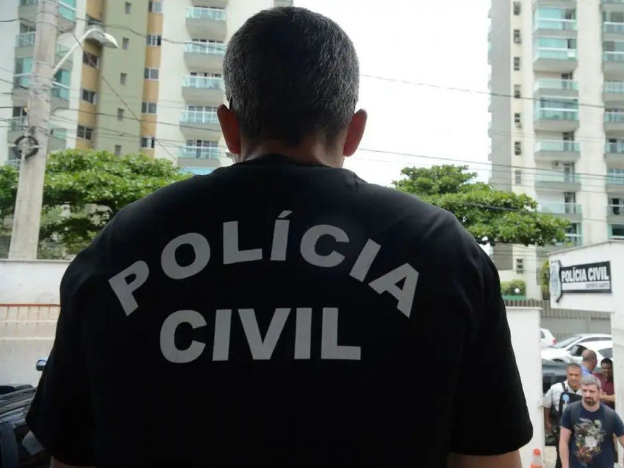 Caso de mulher que morreu durante tratamento para varizes envolve ex-vereador e produtos vencidos; saiba detalhes