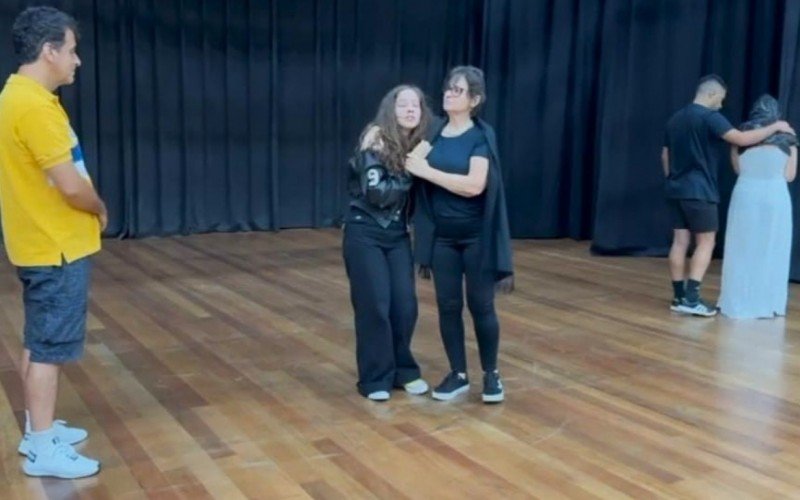 Ensaios ocorrem todas as segundas-feiras no Teatro Paschoal Carlos Magno, em Novo Hamburgo