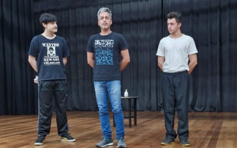 Ensaios ocorrem todas as segundas-feiras no Teatro Paschoal Carlos Magno, em Novo Hamburgo