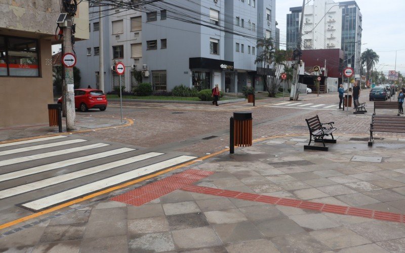 Todas quadras da Rua Grande estão com repavimentação completa, mas faltam ajustes em outras obras. Página 3