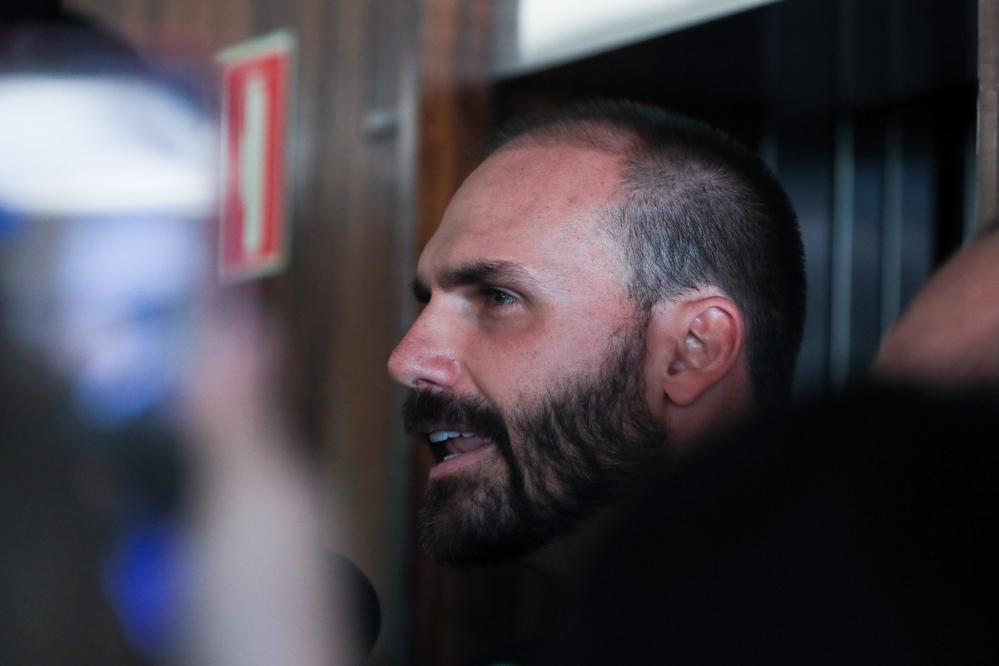 PT fala em cassar Eduardo Bolsonaro e oposição culpa STF e Lula por tarifaço de Trump
