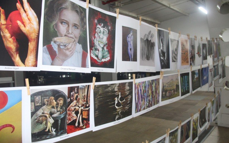 Lançamento do livro Mesa de Arte na Praça - Práticas de coletividade e ação artística em movimento