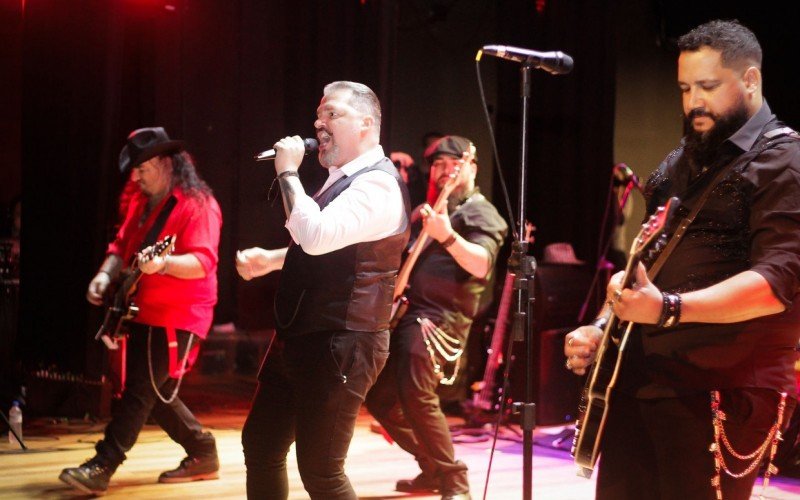 Show de lançamento do primeiro álbum da Rockaus