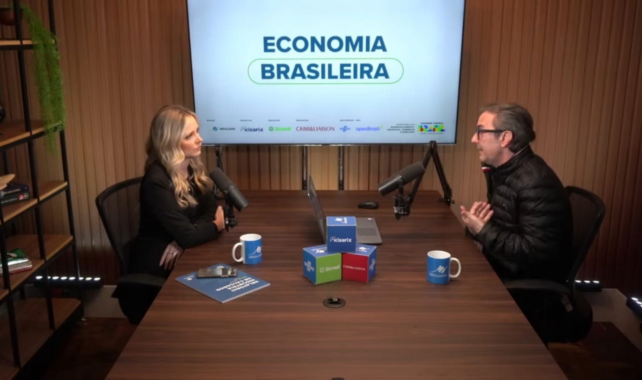 Mesmo com guerra comercial e "ameaça asiática", indústria calçadista deve crescer até 2,2% em 2025
