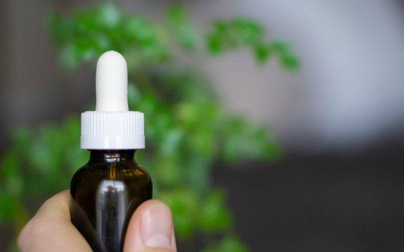 Anvisa suspendeu suplementos alimentares sublingual | abc+