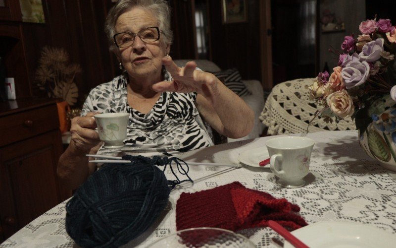 Dona_Ilse_Felipina_Nunes_Monteiro_Solidariedade_Crochê_Costura | abc+