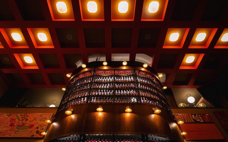 Bar central tem 1.500 garrafas de campari | abc+